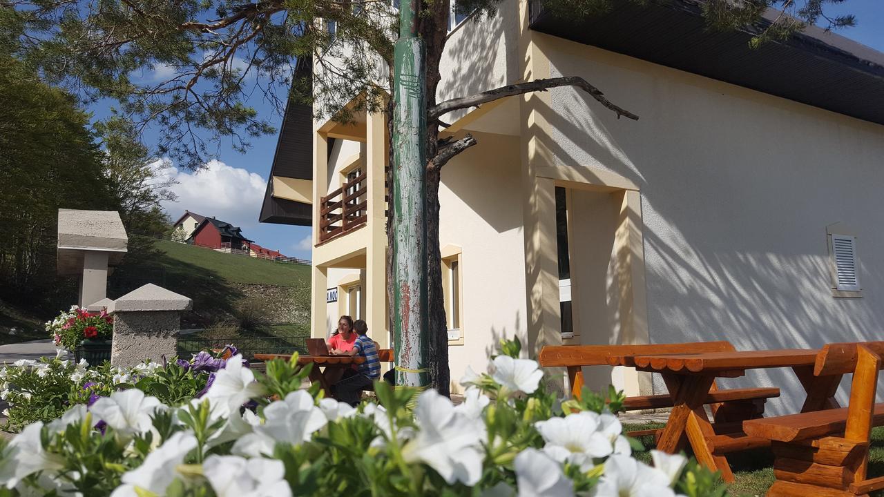 Guest House Tiha Noc Žabljak Dış mekan fotoğraf